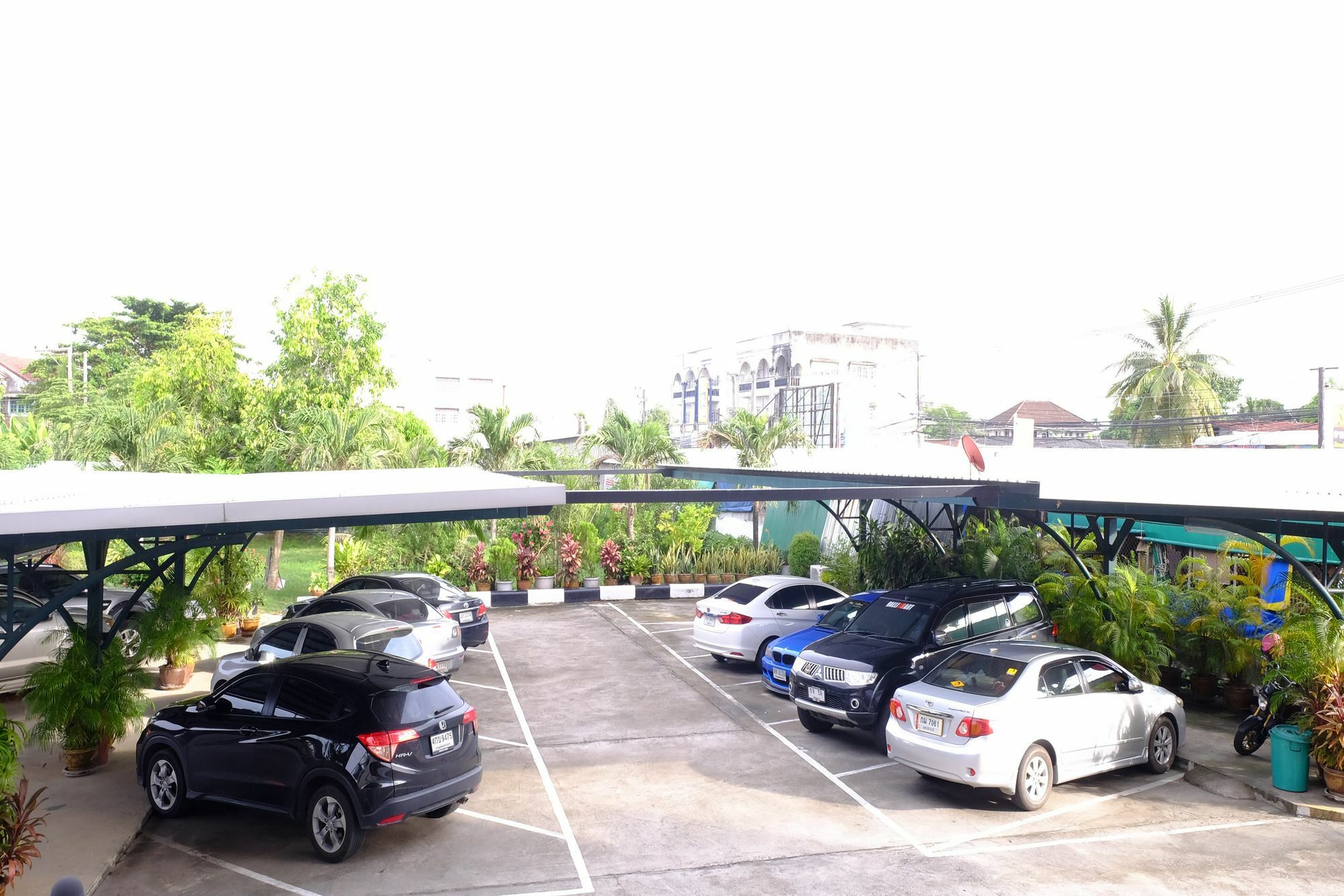 Banchang Apartment And Hotel Rayong Exterior photo