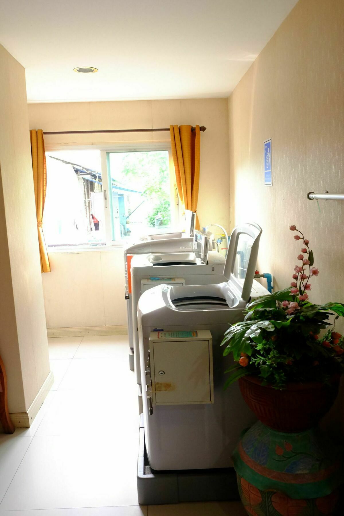 Banchang Apartment And Hotel Rayong Exterior photo